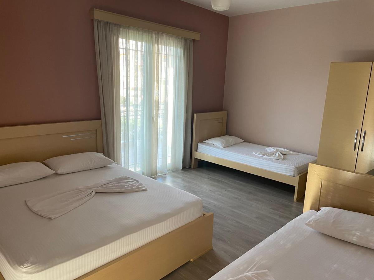 Rent Rooms Kapri Pogradec Extérieur photo