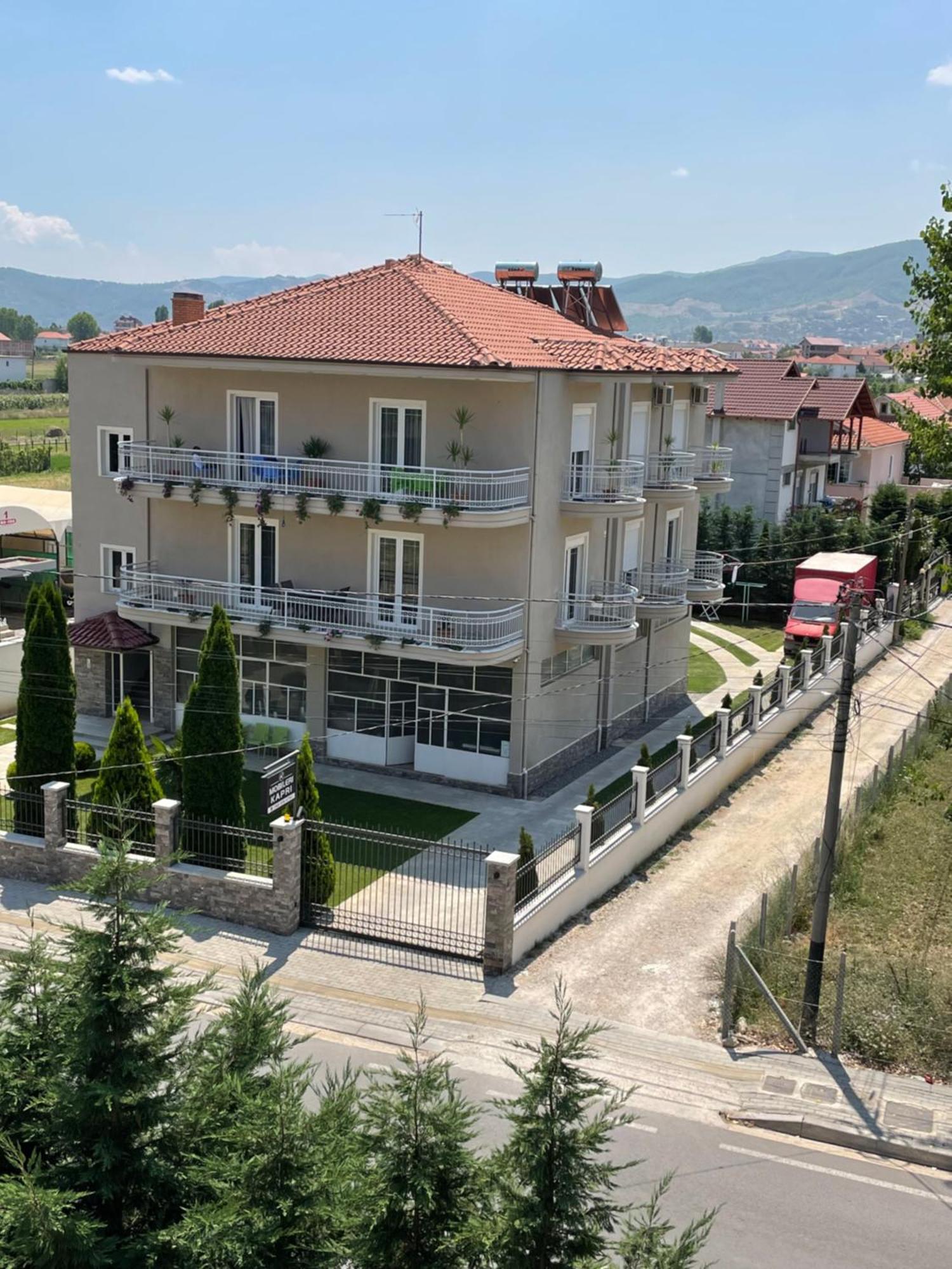 Rent Rooms Kapri Pogradec Extérieur photo